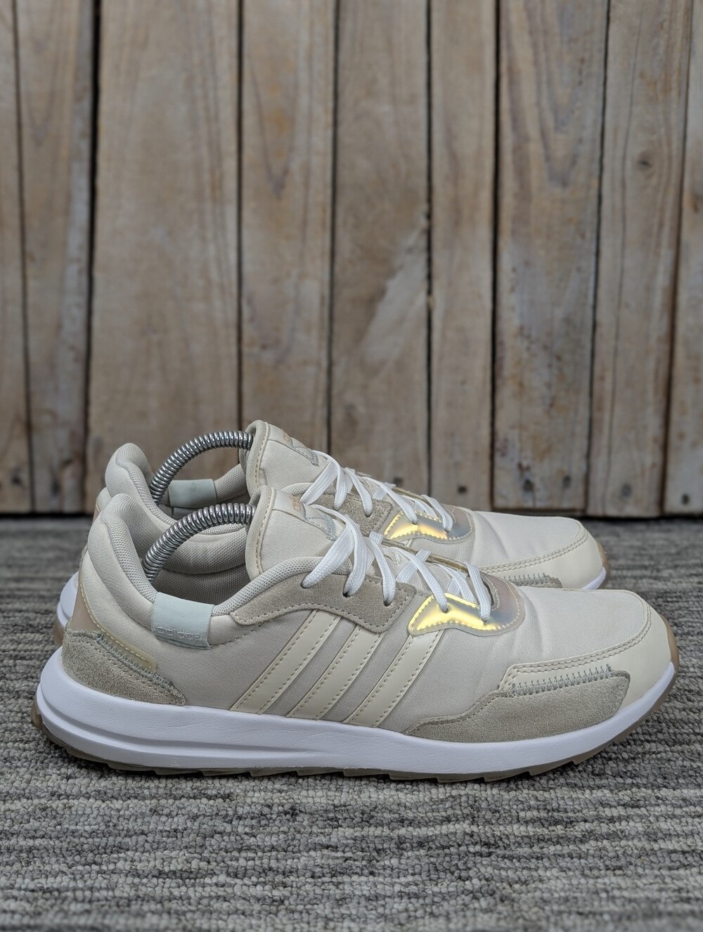 Adidas: Women's RetroRun - Size 10